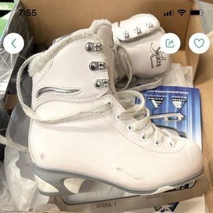 Ice skates Jackson soft tech size 1